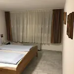Aparthotel Stadt 4*