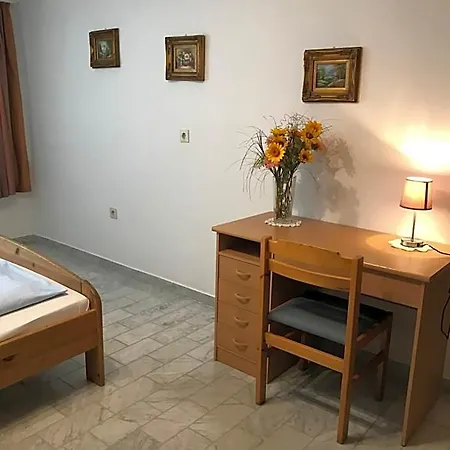 Stadt 4*